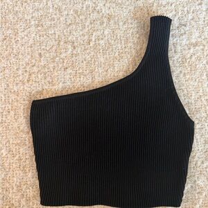Babaton One-Shoulder Black Ribbed Crop Top